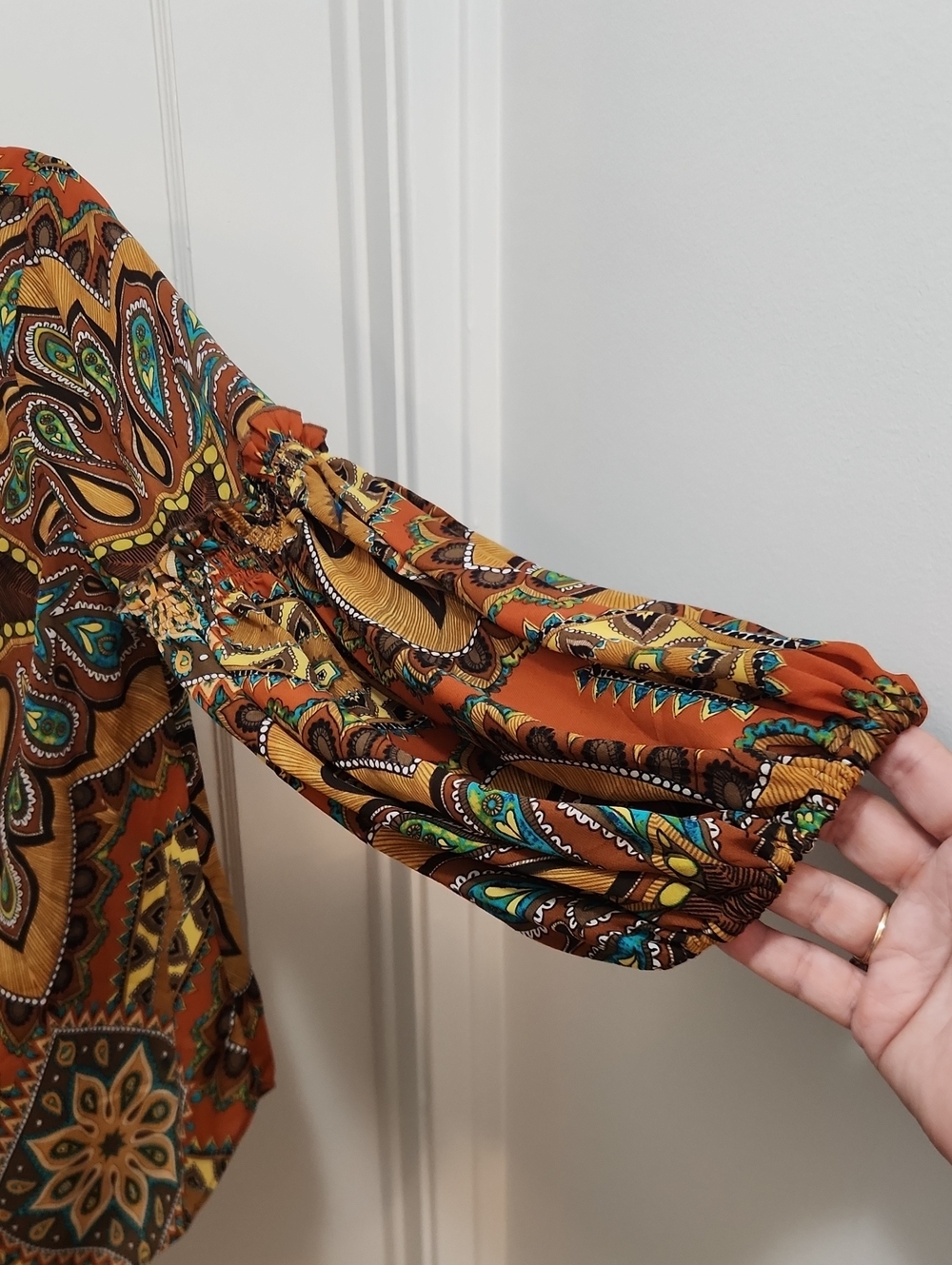 Chico's Mixed Print Chiffon Longsleeve Blouse Top Size 1 (US Size Medium) - Picture 8 of 11